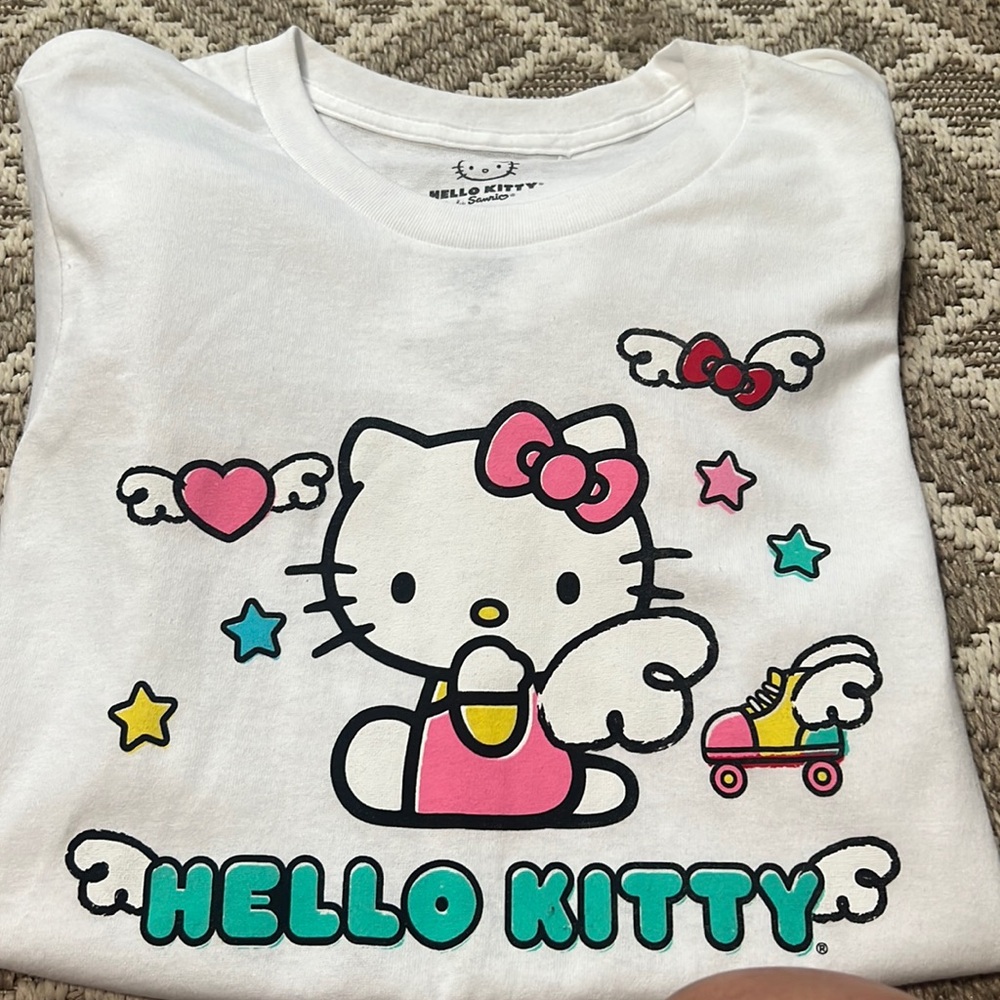 Hello Kitty by Sanrio small women’s t shirt